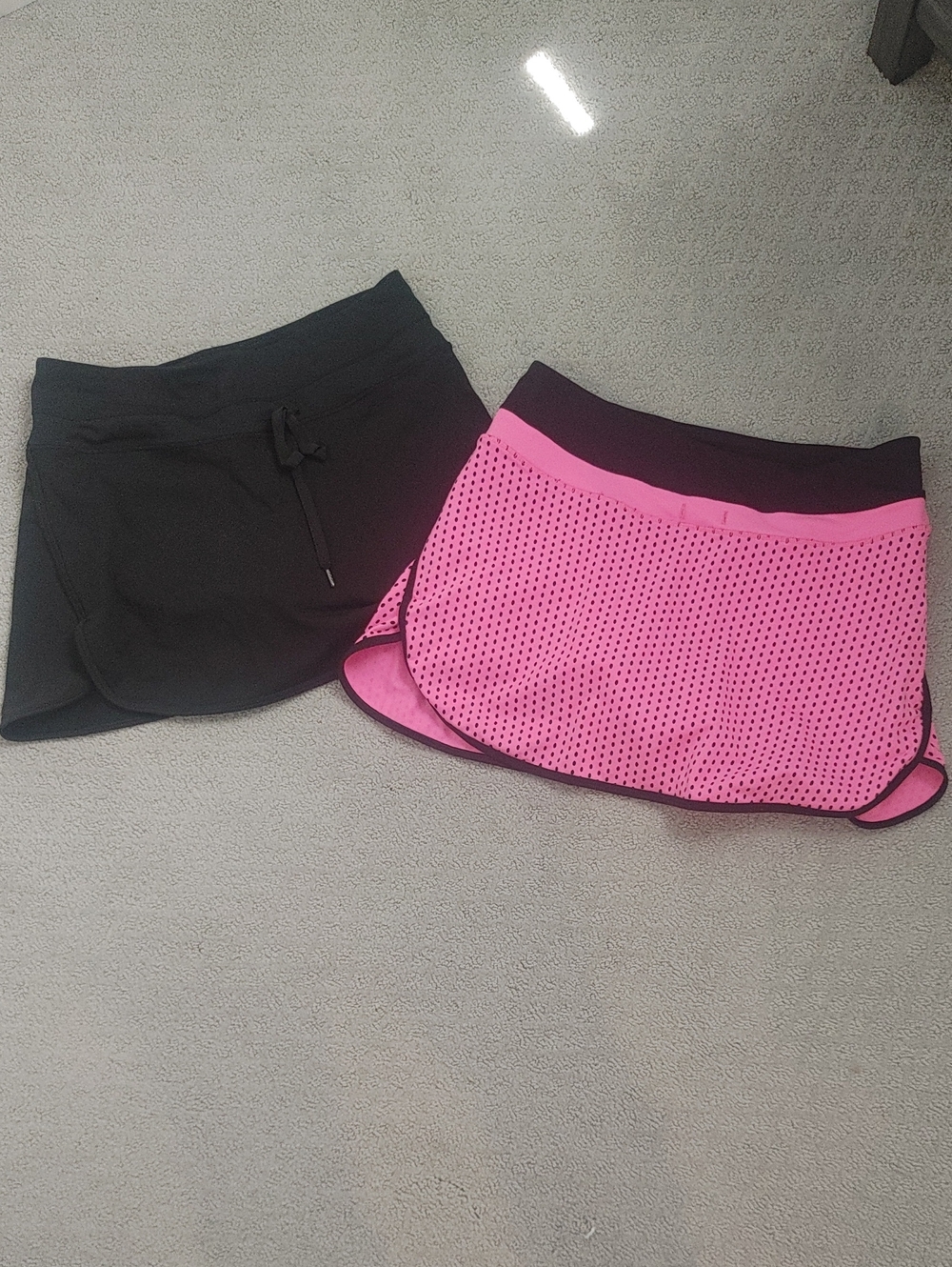 2 Victoria's Secret VSX skorts Medium